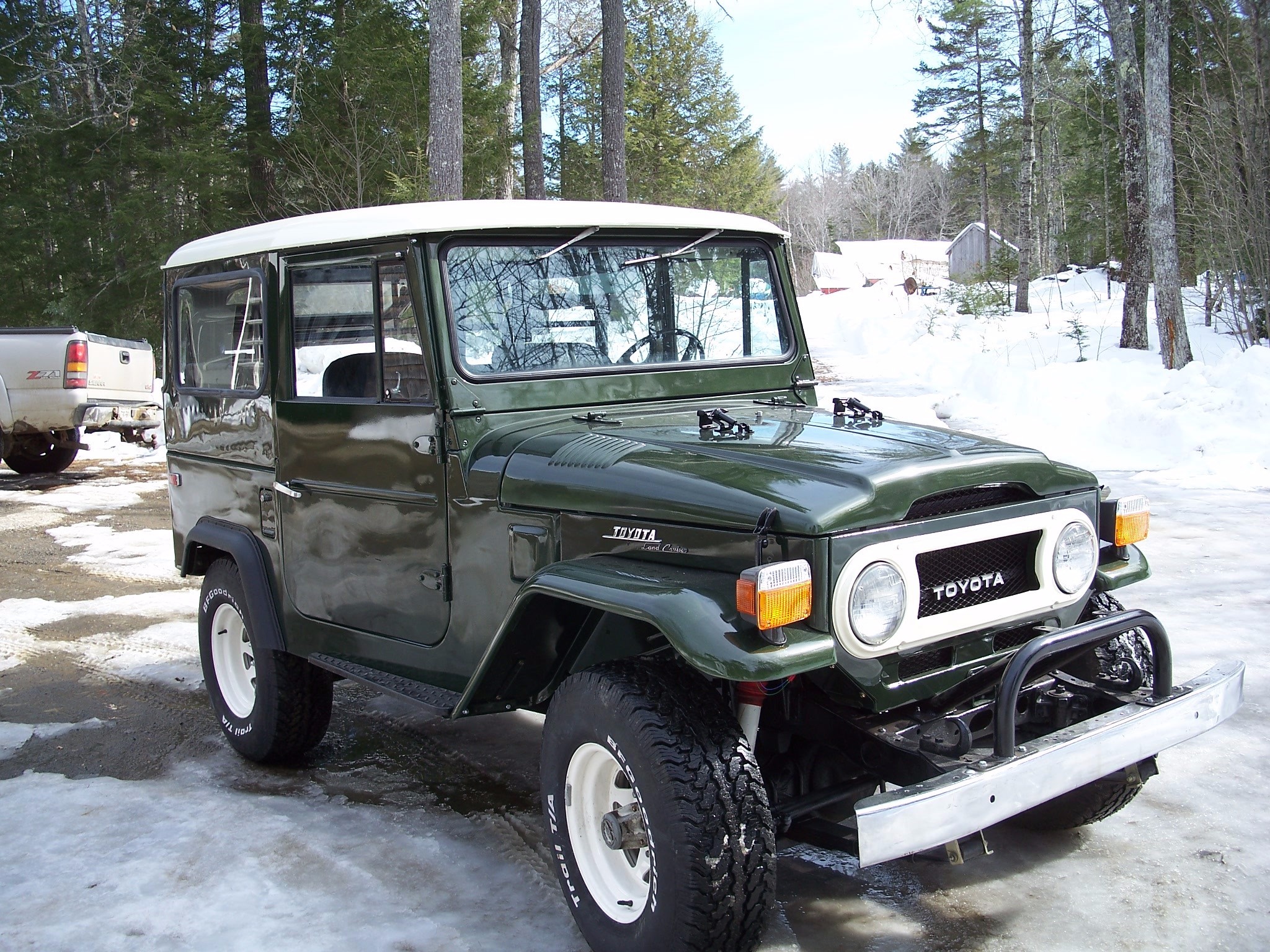 bringatrailer.com