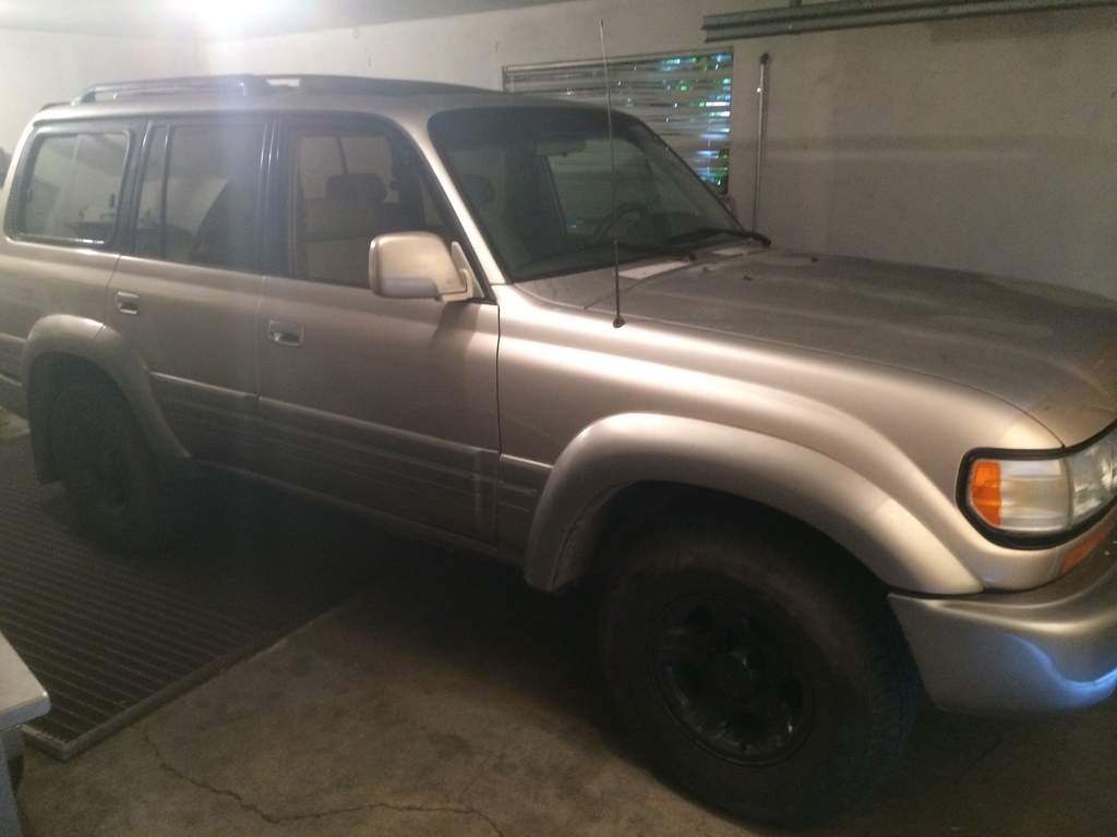 LX%20garage_zpsvcb3ti3d.jpg