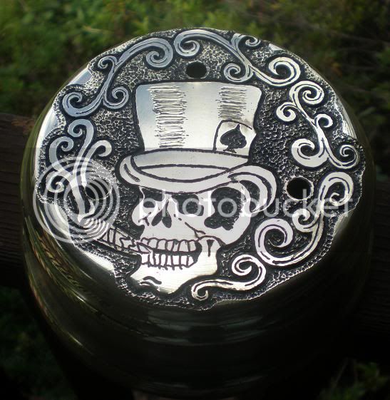 SmokinSkull004.jpg