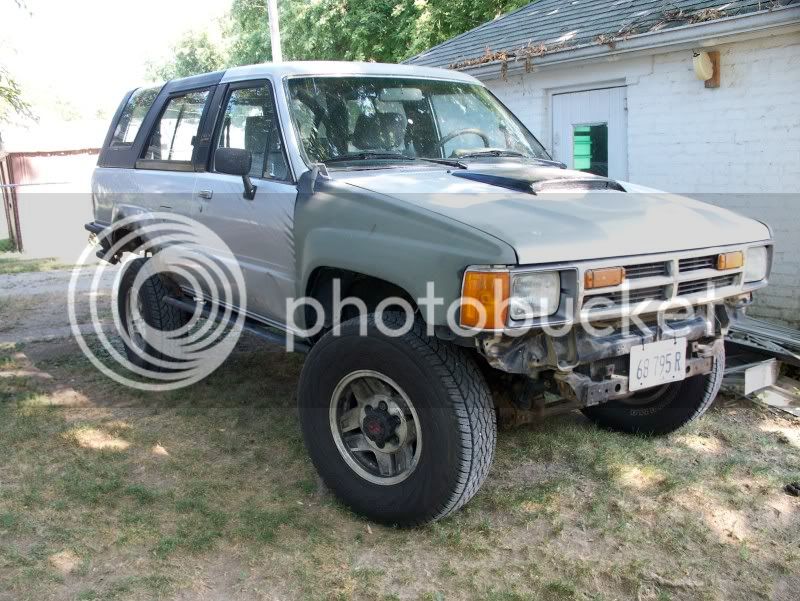 1988 4runner with 3.4 swap and parts