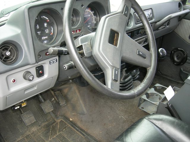 FJ60-For-Sale-008.jpg
