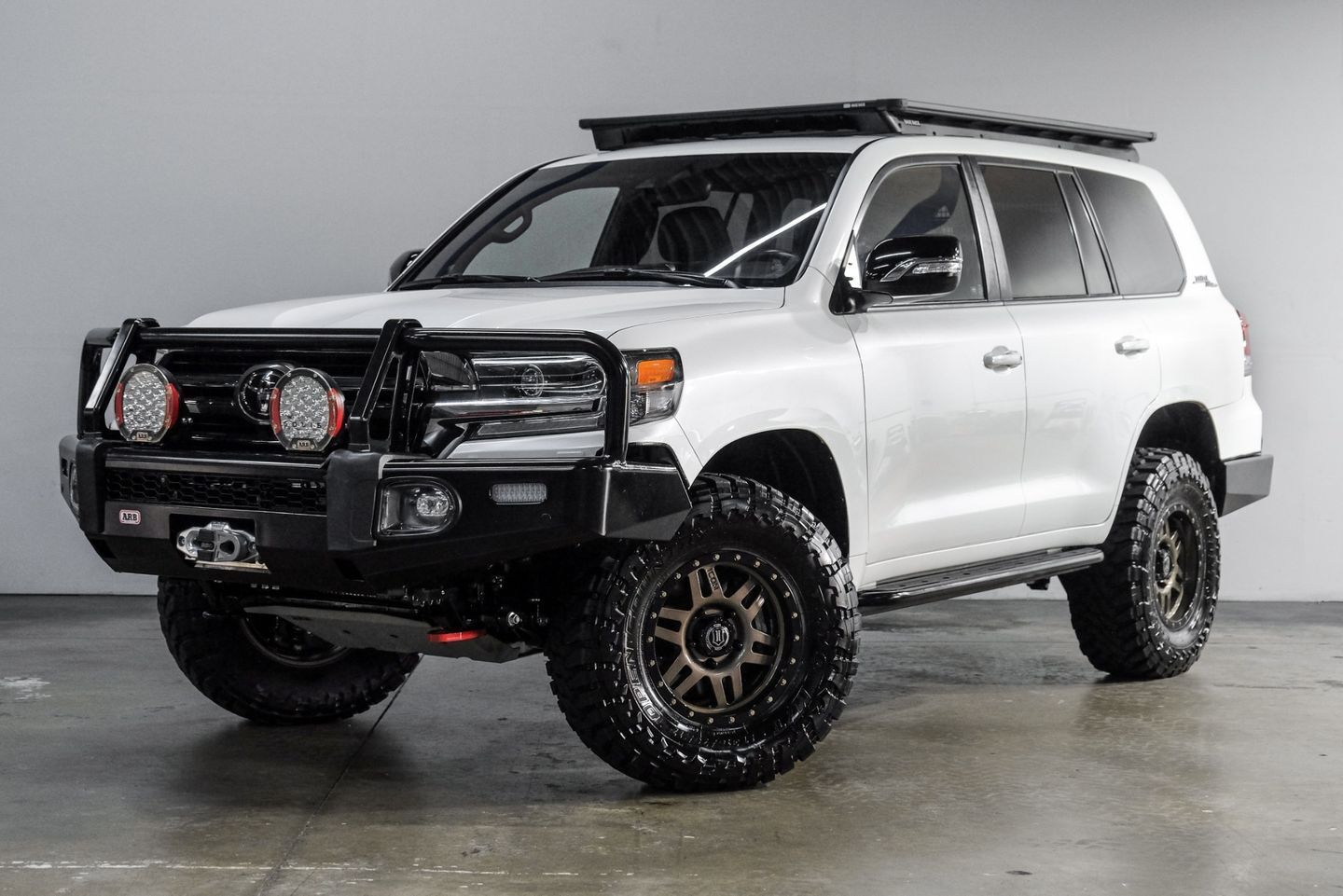 bringatrailer.com