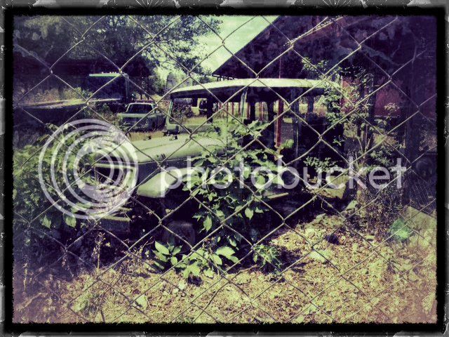 FJ-Lost-2_zpsb81be27e.jpg