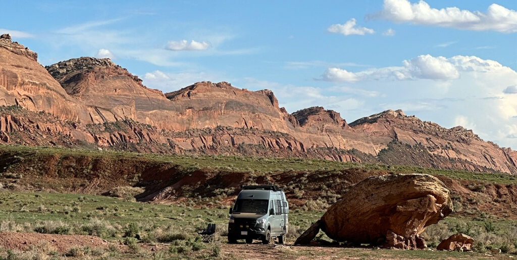 bears-ears-vanlife-1024x515.jpg