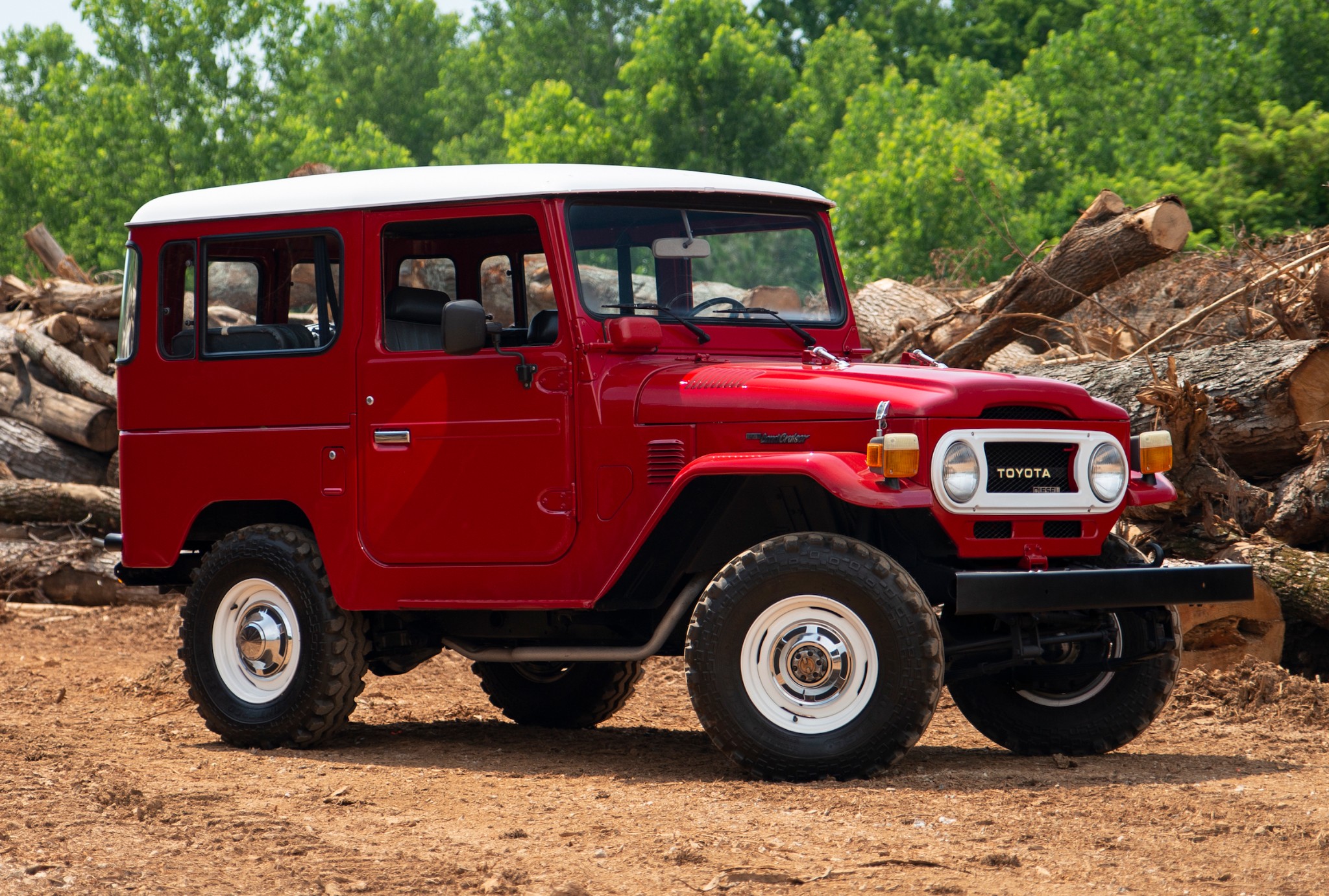 1978-toyota-land-cruiser-bj40-153068177289cc14862c-BJ01-copy.jpg