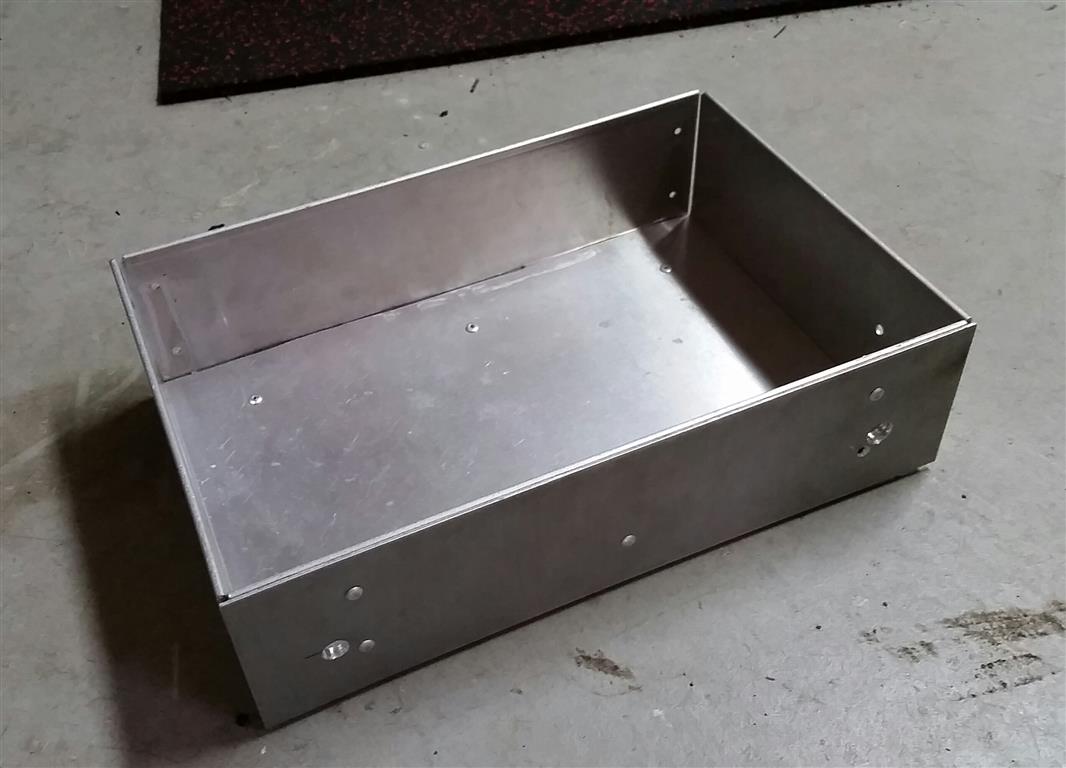12--aluminum-battery-tray-2.jpg