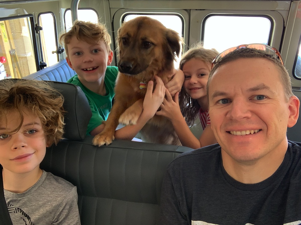 395kidsanddog.jpg