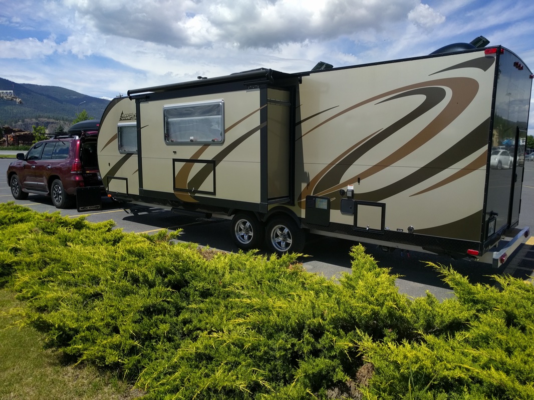 SOLD: 2015 Livin' Lite Camplite 28BHS in Tacoma WA