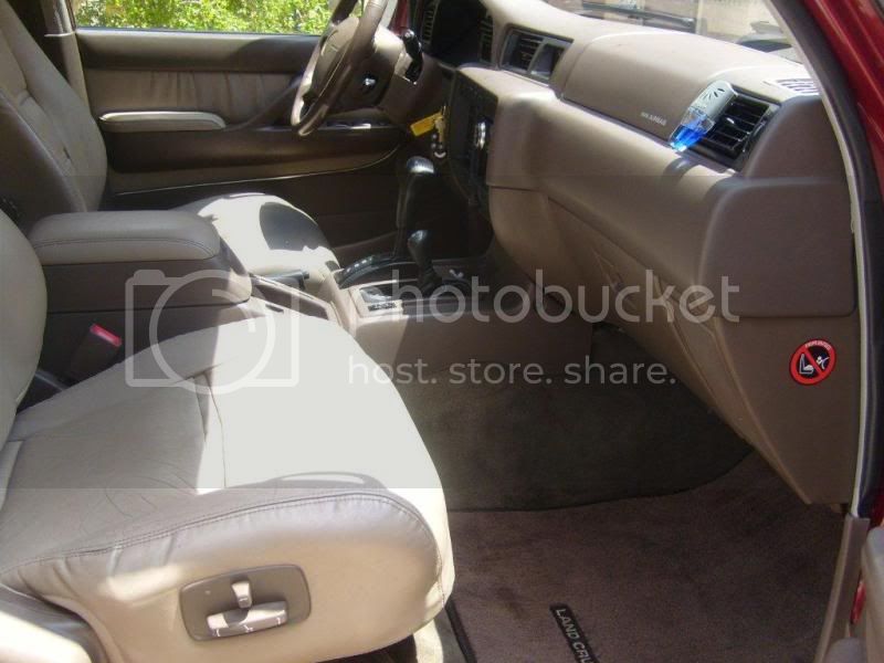 S7000074.jpg