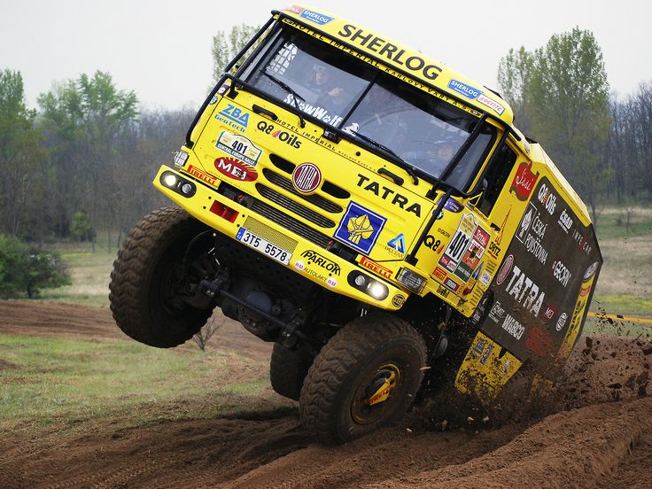 a4231b336480e876ba466f68227e5c5d--custom-trucks-big-trucks.jpg