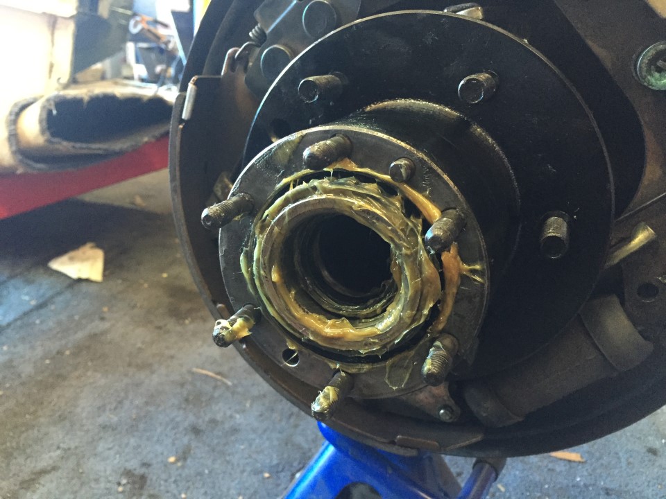 Axle%20Rebuild%2023_zpse5z2m4az.jpg