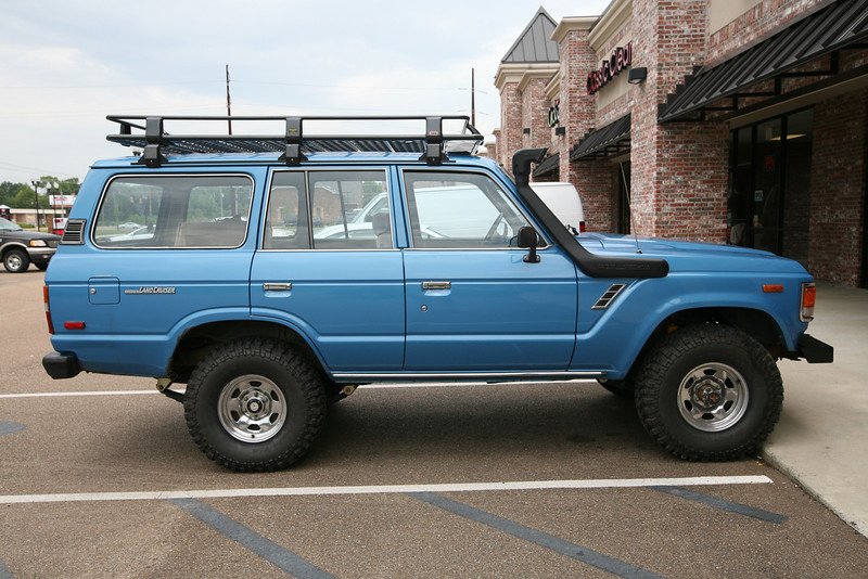 592069591_rCnKb-L.jpg