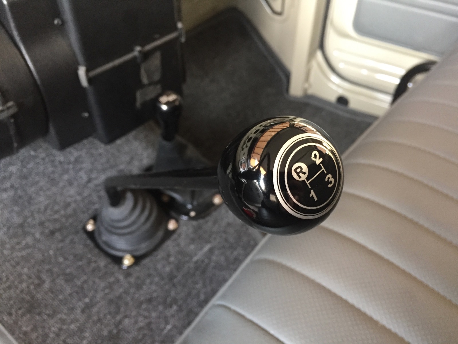 233shiftball.jpg