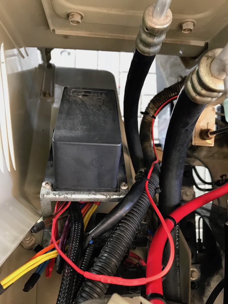 263fusebox.jpg
