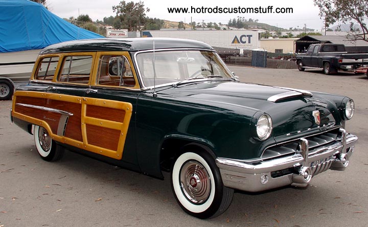 1952-woodie-01-02.jpg