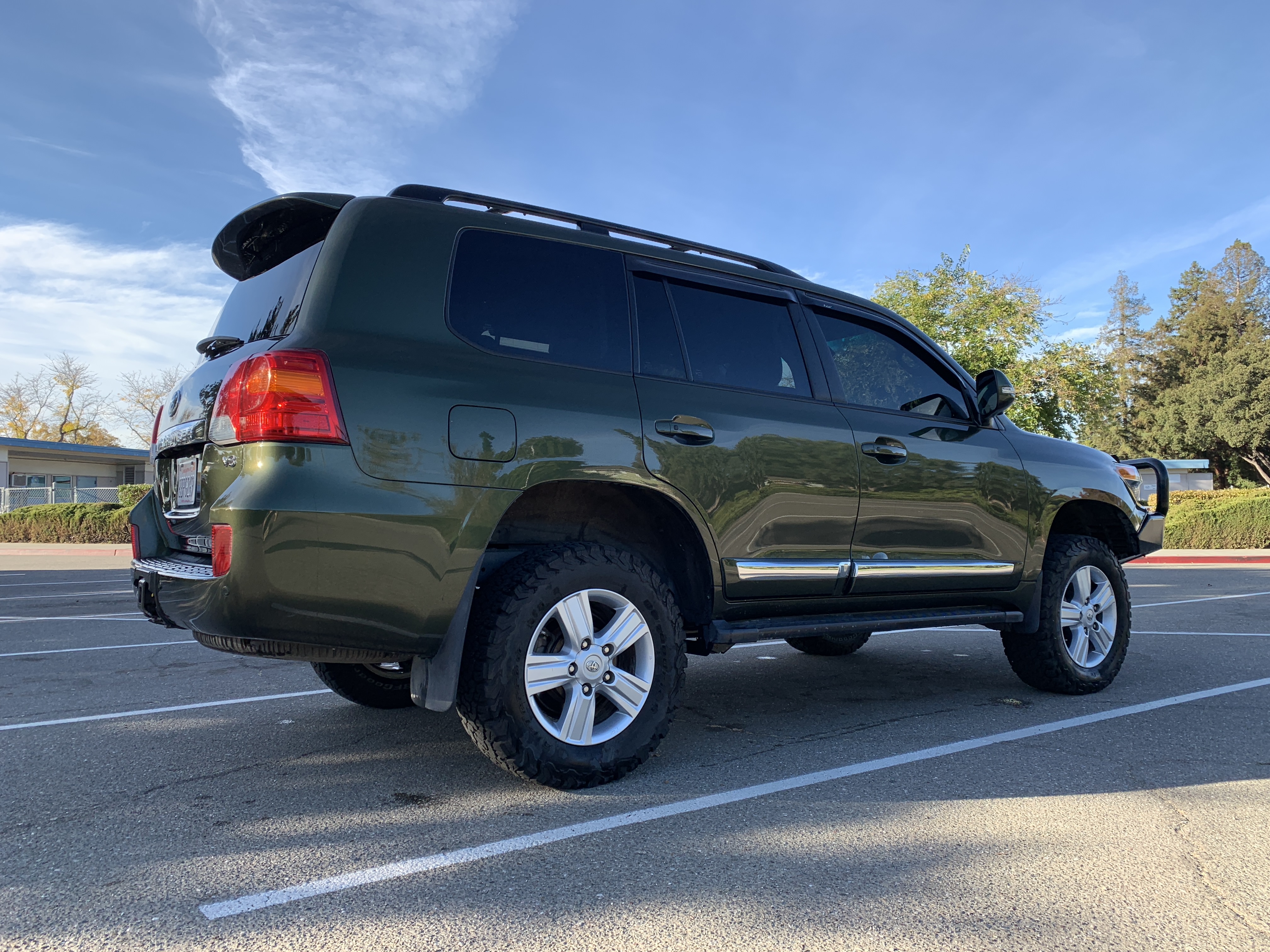 2013 Amazon Green Land Cruiser