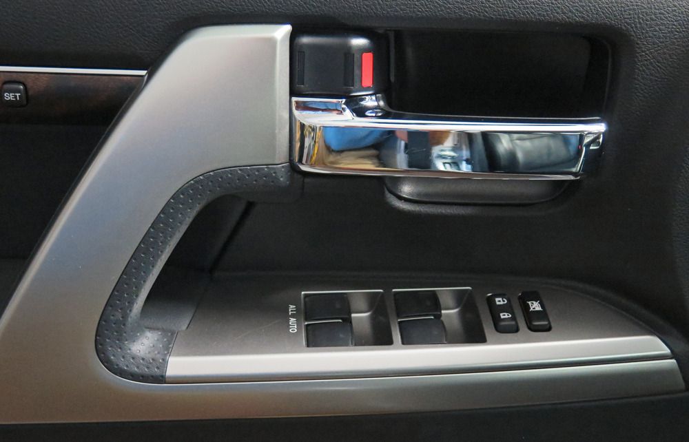 LC200DSDoorHandle_11SEP15_zpsxrc4mdjp.jpg
