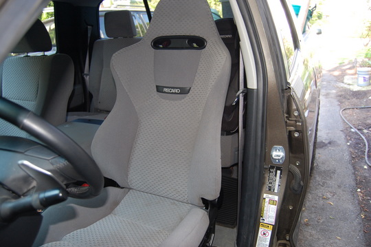 recaroseat.jpg