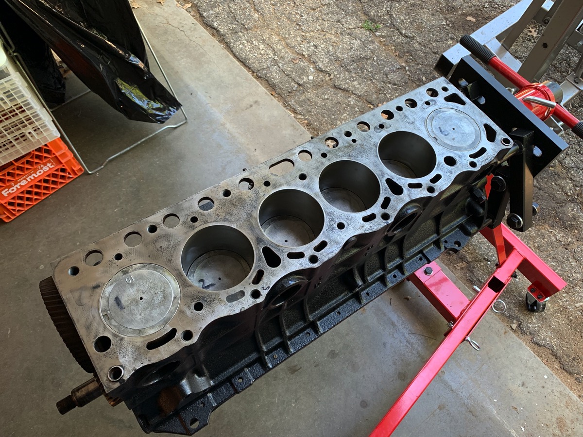 043engine.jpg