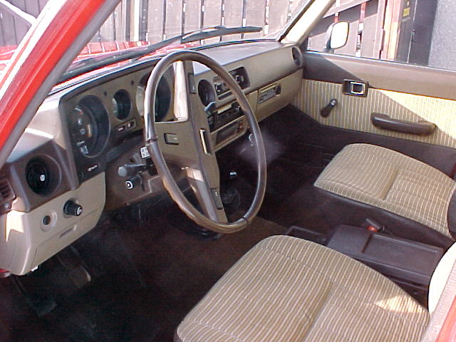 BJ60interiorCA2.jpg