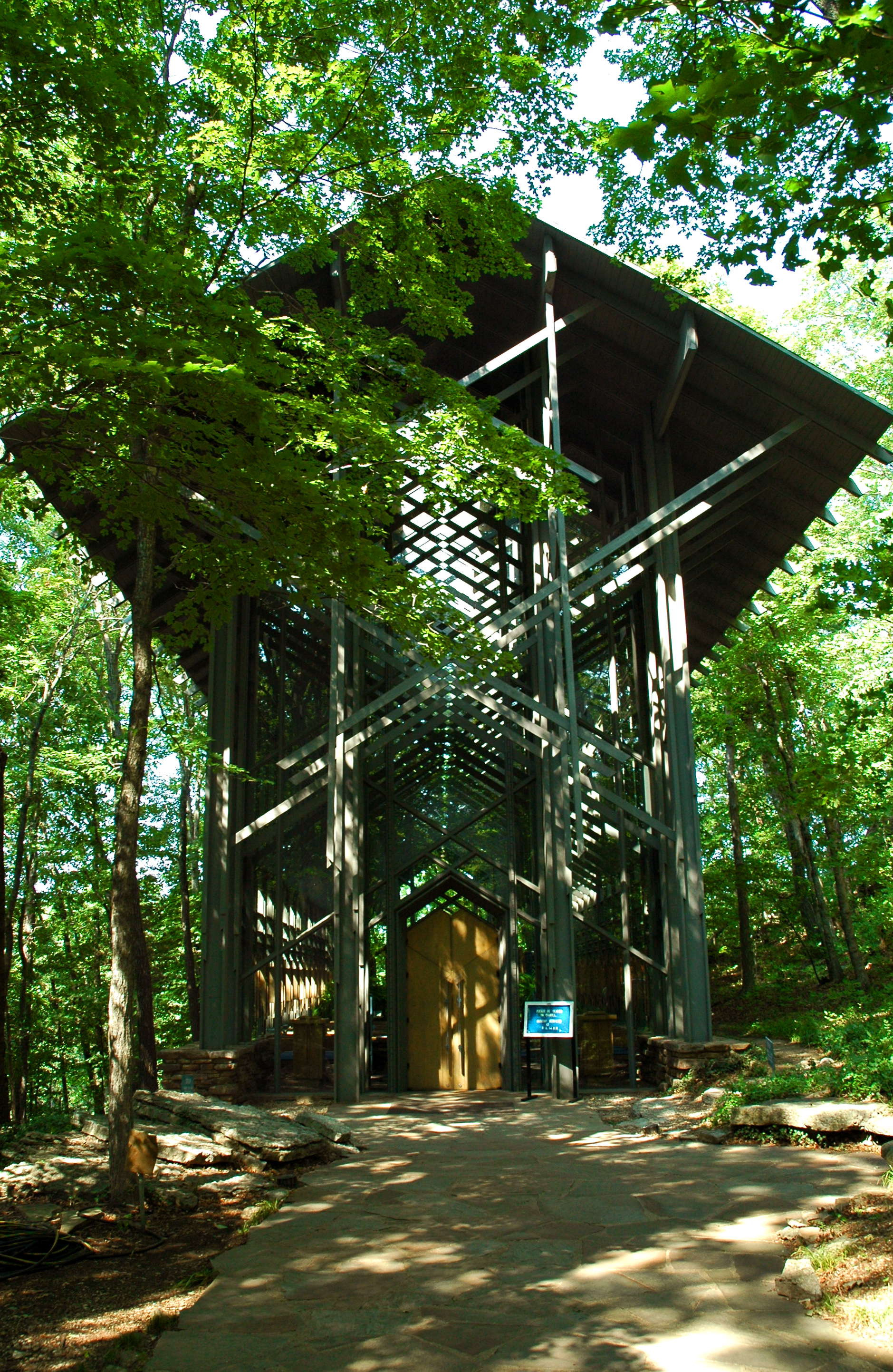 Thorncrown_Chapel.jpg
