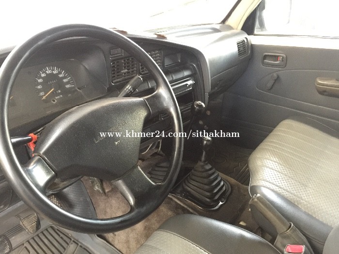 185443-land-cruiser34-d.jpg