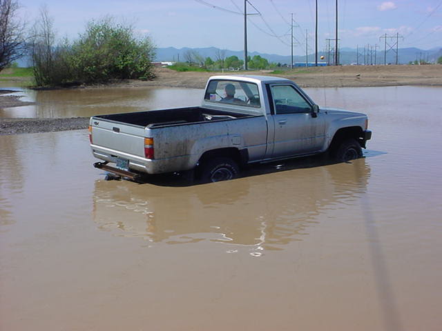 truck trip spring 2002-03.JPG