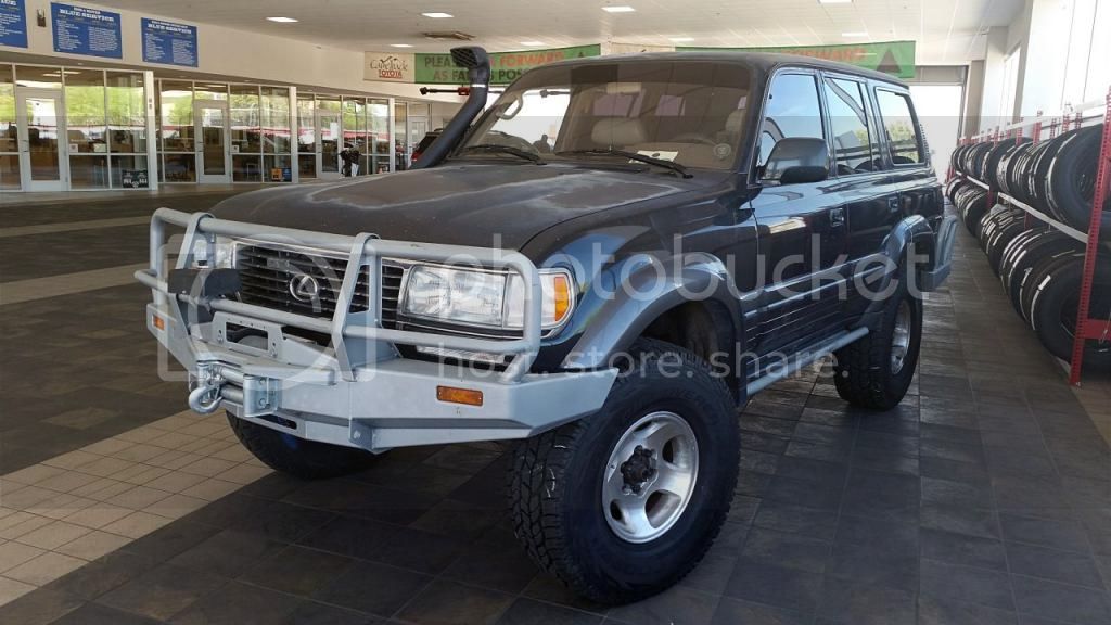 LX450_Tires.jpg