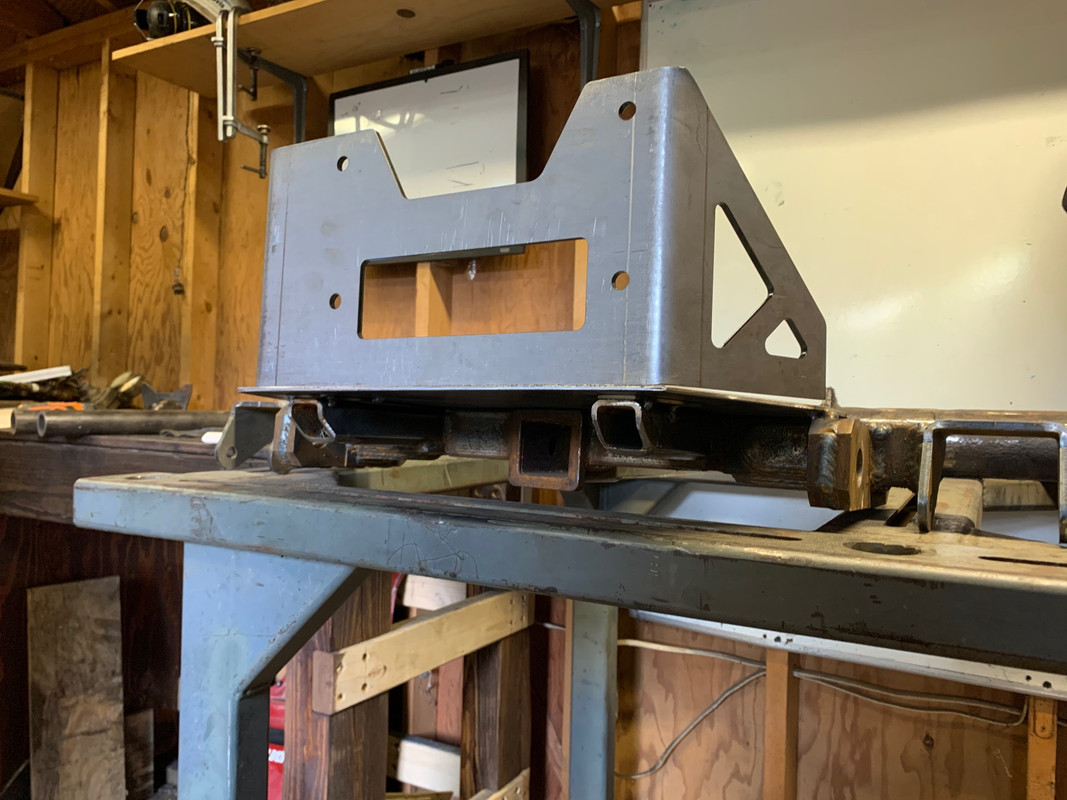 Spring-Hanger-02.jpg