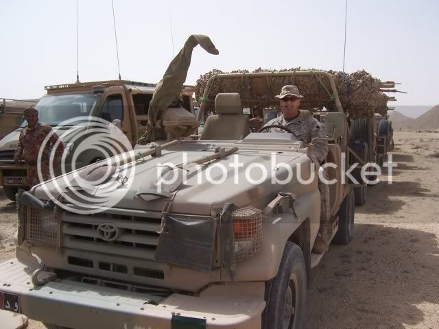 OmaniArmyLandCruiser70SeriesOman200.jpg