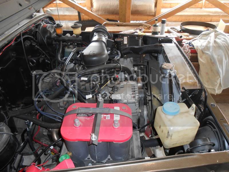 Finishedenginecompartment3_zpsdc0b9b3b.jpg