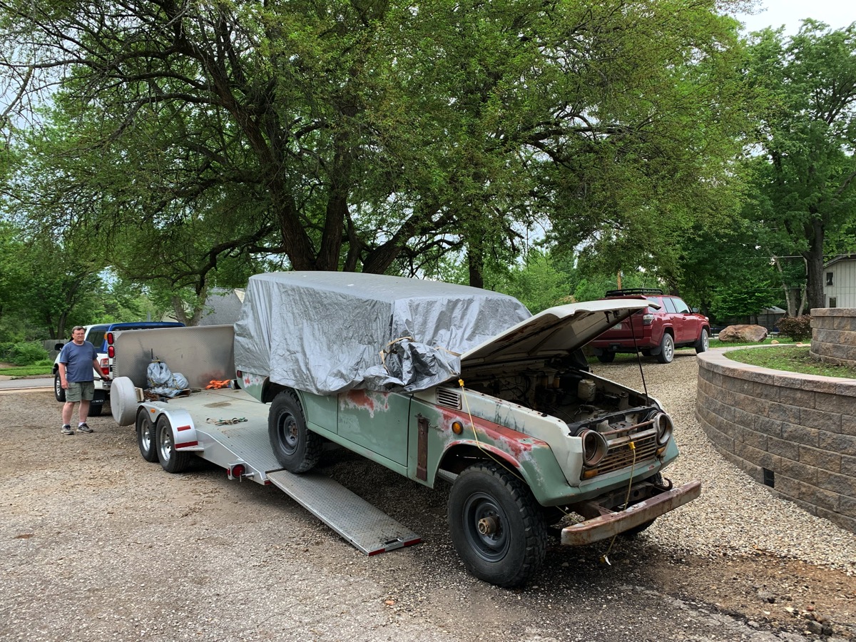 030unloading.jpg