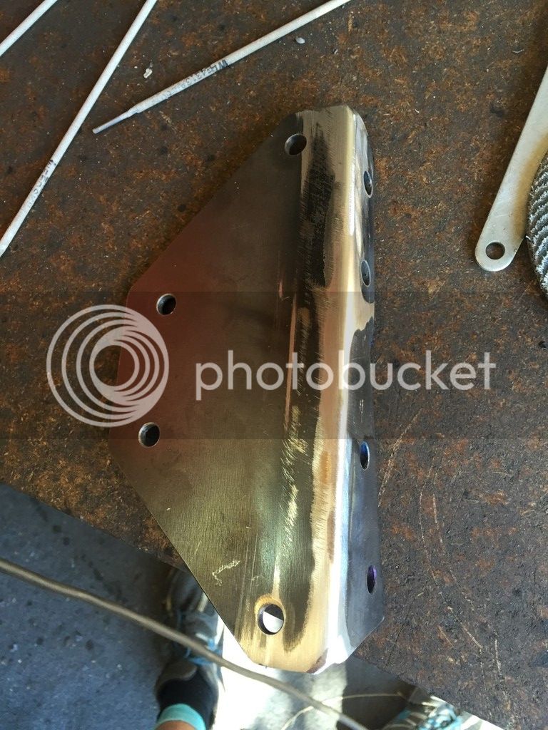 Hinge%2005_zpst0vnp8kx.jpg