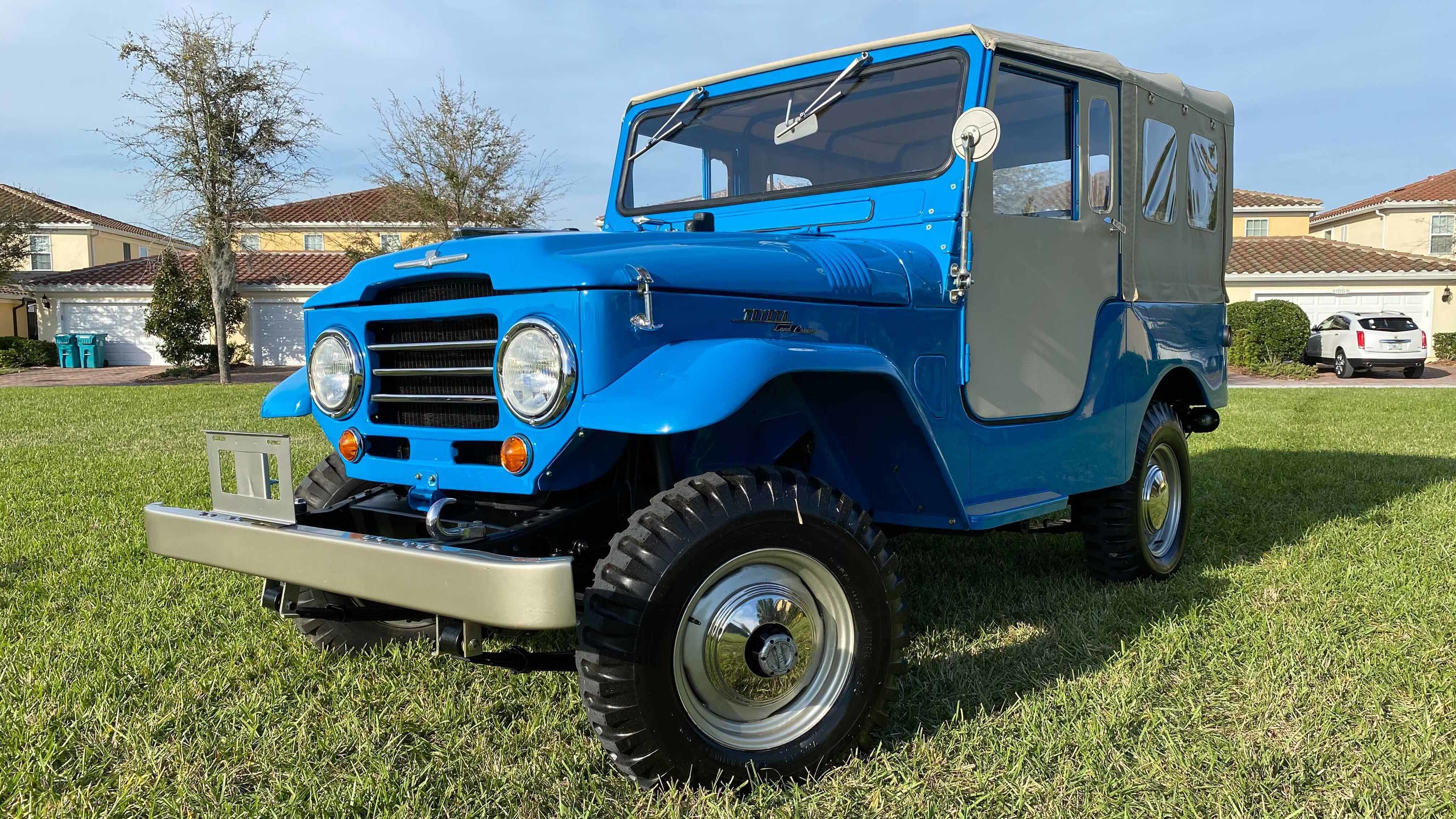 www.mecum.com