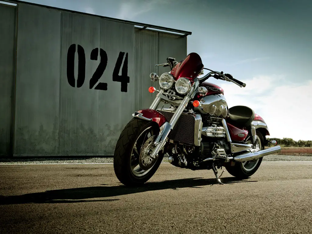 2008-Triumph-Rocket3-RocketIIIa.jpg