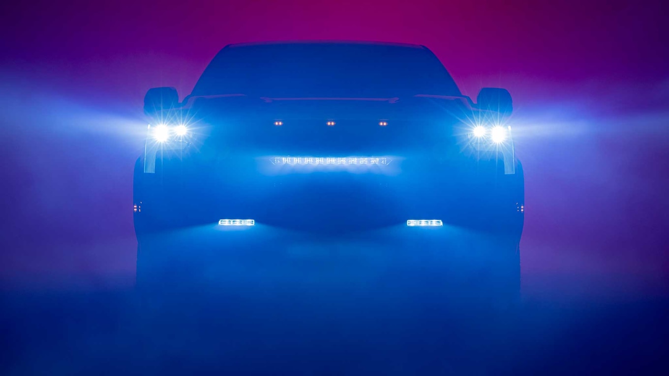 www.motortrend.com