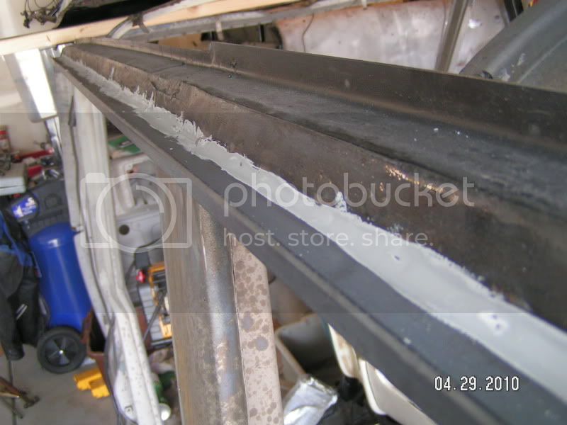 RoofRailPutty1.jpg