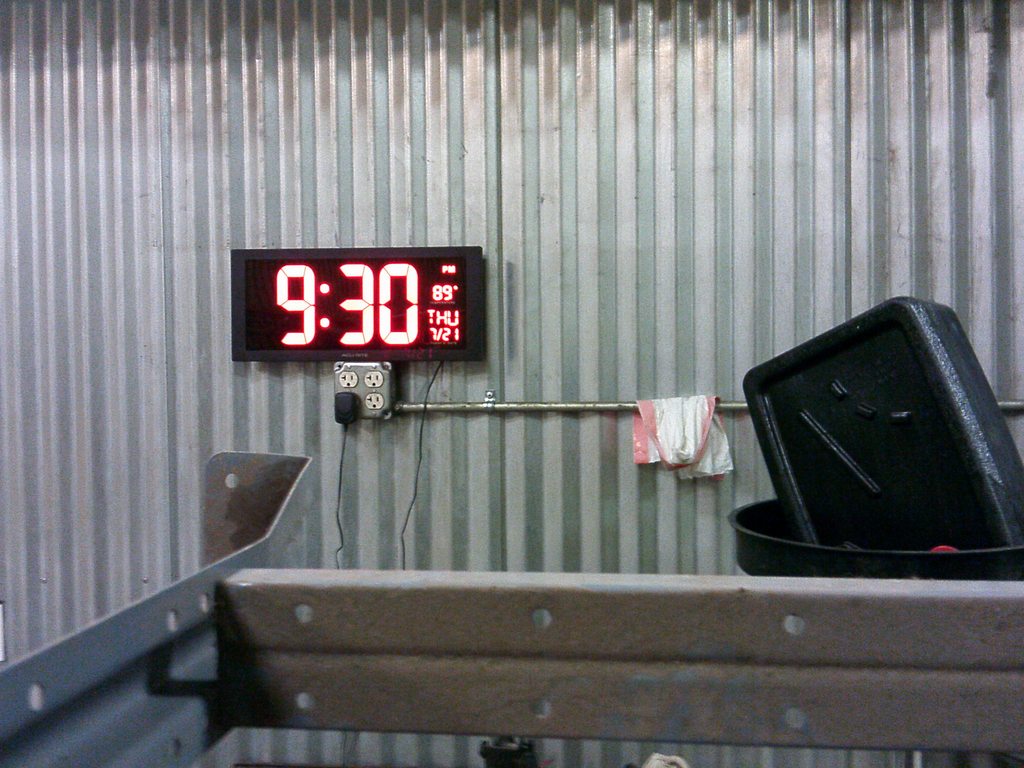 p0H3vBjh.jpg