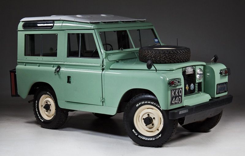 1966LandRover_web_zpsacl5zhup.jpg