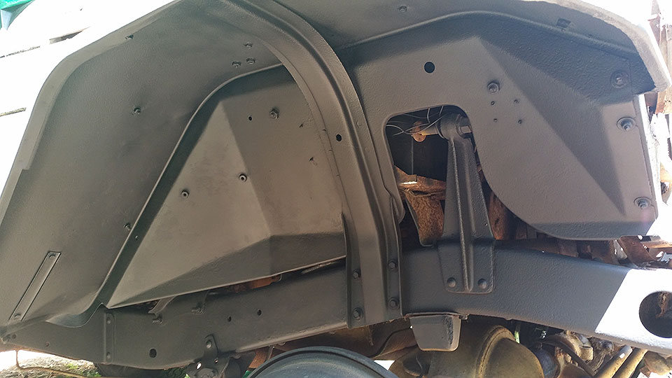 wheel-well-right-front-painted-2.jpg