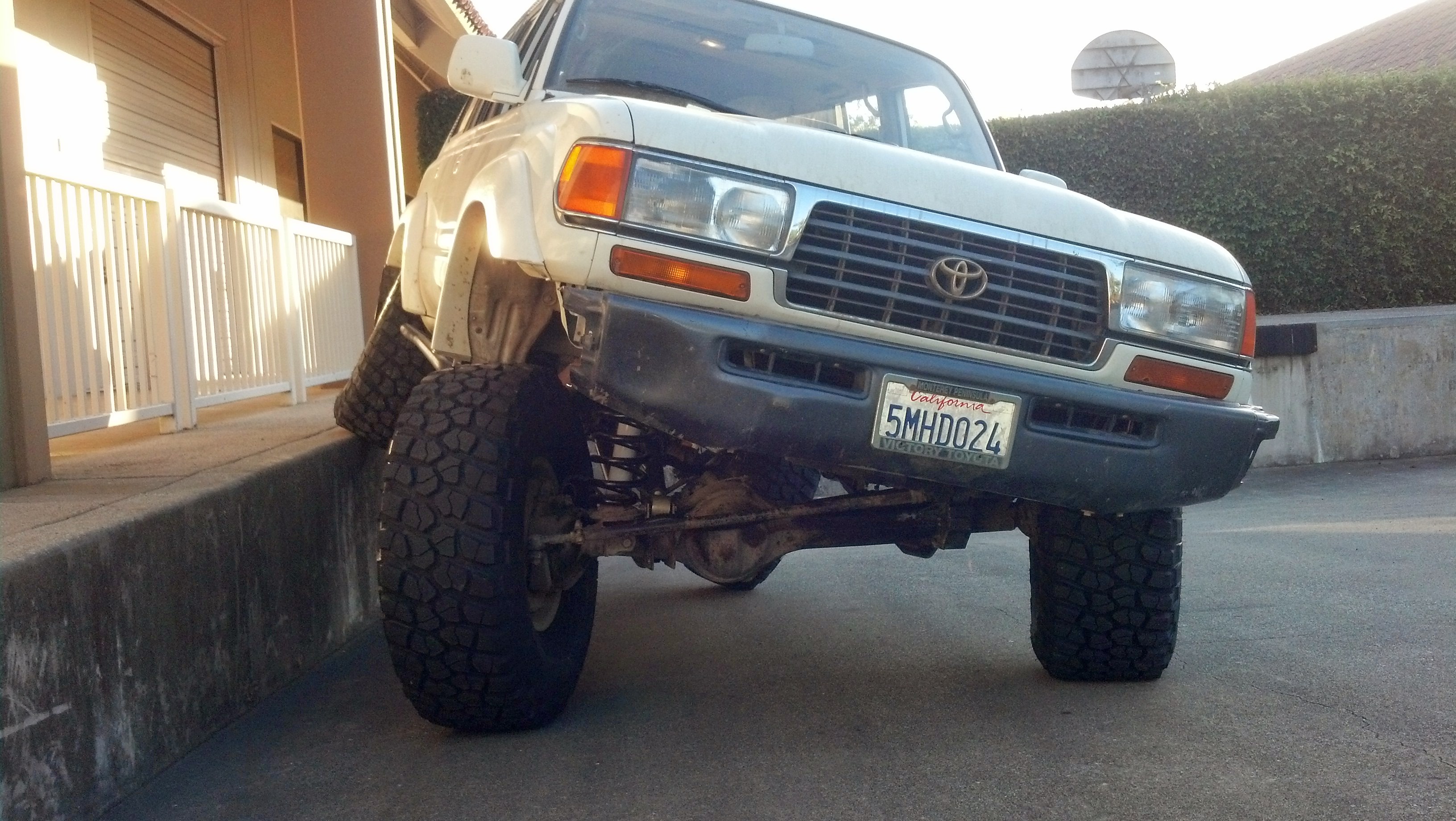 urx6HLw.jpg
