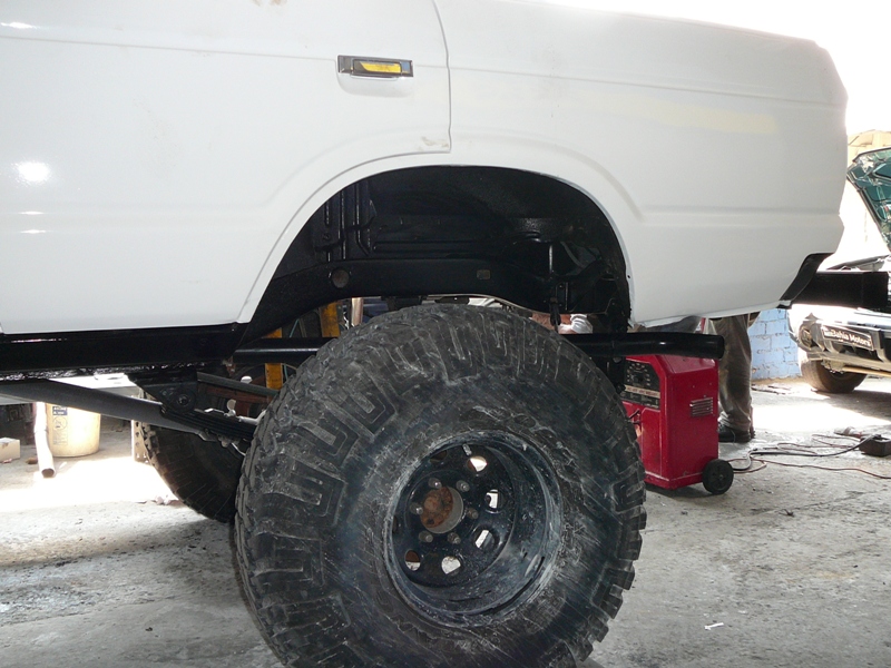 mid-rollcage5.JPG