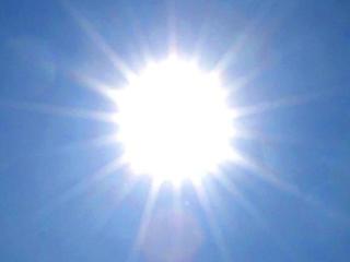Sun-Heat-Hot-Summer-20598956_90112_ver1.0_320_240.jpg