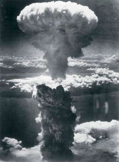 japan-surrenders-world-war-2-ends-8.jpg