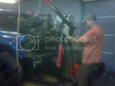 engine_removal_2.jpg