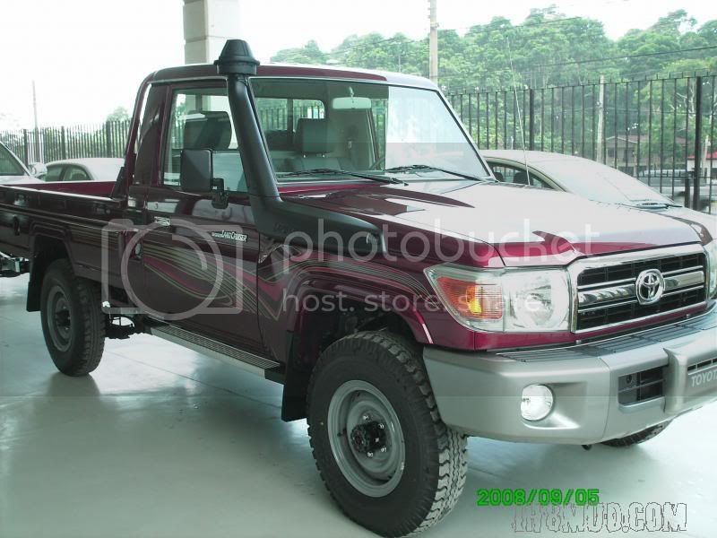 200878seriesPU.jpg