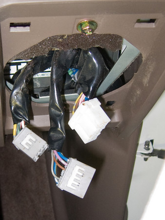 Factory Amp & Alpine Stereo Install | IH8MUD Forum