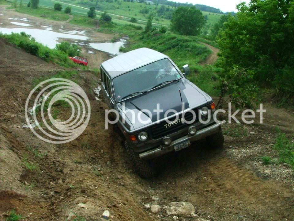 Mark_climbing_the_ravine_4.jpg