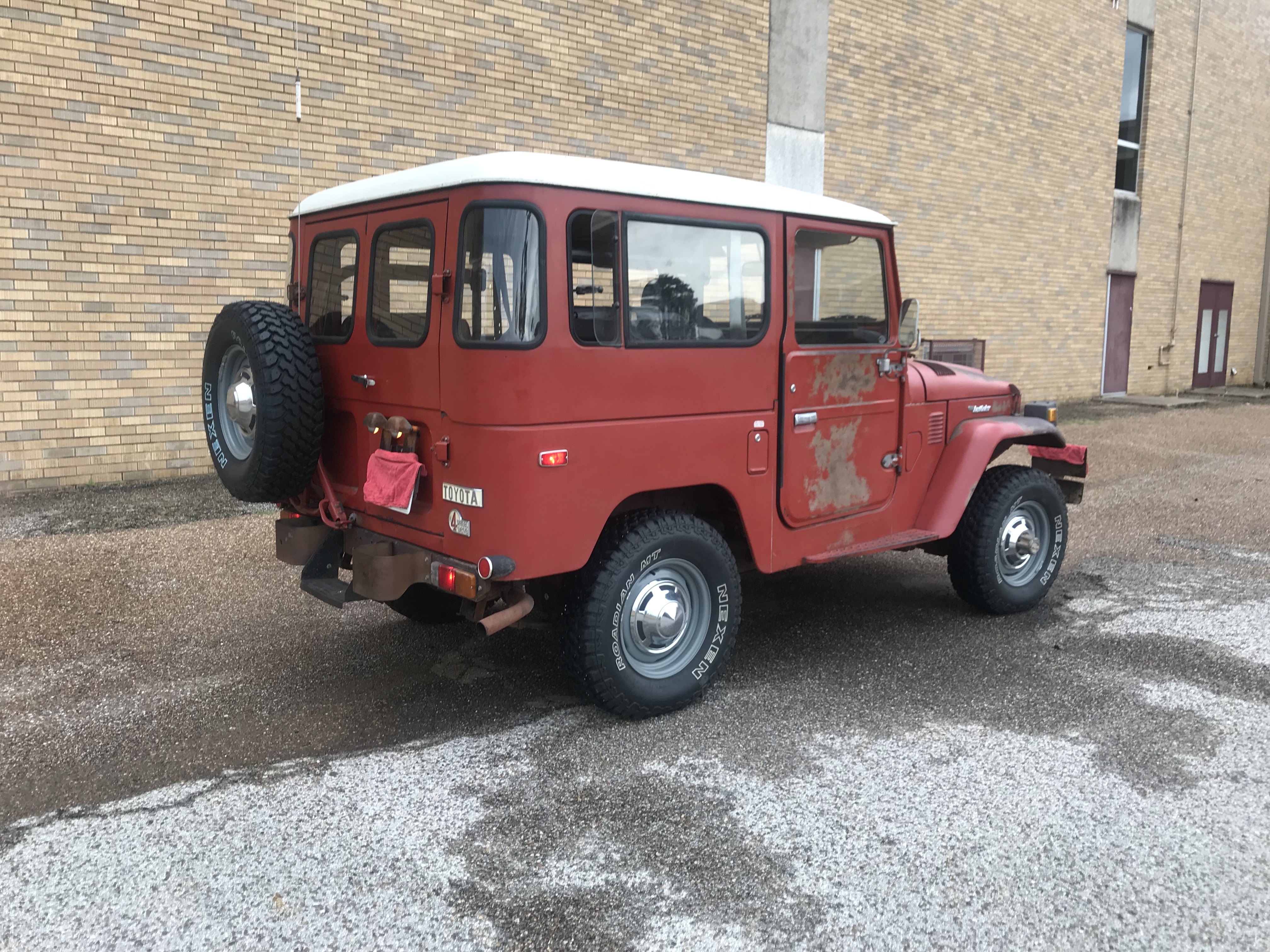 30-FC1-CF5-EF3-E-4635-AE64-692-D610-CE289.jpg