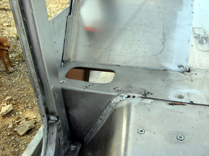 tlc-s4-2008-048.jpg